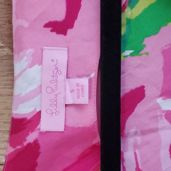Lilly Pulitzer First Impression Pink Top - Picture 2 of 4